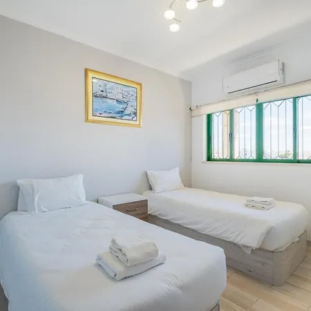 Апартаменты Azinhais - Heart Of Oura Албуфейра