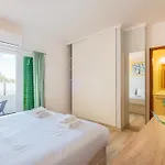 Heart Of Oura By Signaturestays Apartment *