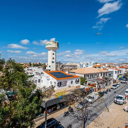Heart Of Oura By Signaturestays דירה
